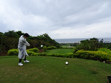 15.海に向かって打つぞ