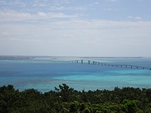 58.伊良部大橋を望む