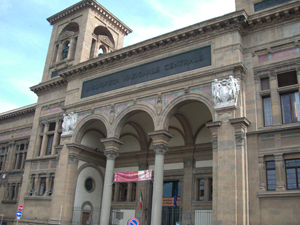 ウフィッツィ美術館にてヴィーナスの誕生鑑賞