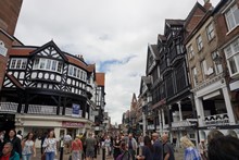 105-%e7%94%ba%e3%81%ae%e4%b8%ad%e5%bf%83%e5%9c%b0%e3%82%b6%e3%83%bb%e3%82%af%e3%83%ad%e3%82%b9%e3%81%af%e6%9c%a8%e7%b5%84%e3%81%ae%e3%81%bf%e3%81%ae%e5%95%86%e5%ba%97%e3%81%8c%e7%ab%8b%e3%81%a1