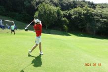 赤色が映えます