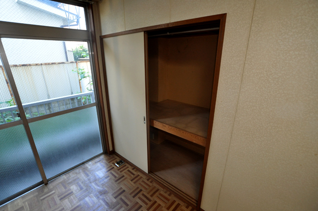 jlbnakanobu102closet_before_640